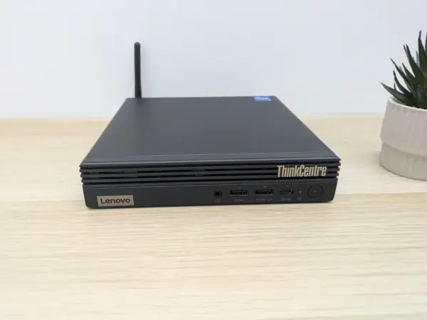 Lenovo ThinkCentre M70q Gen 3 mini-pc
